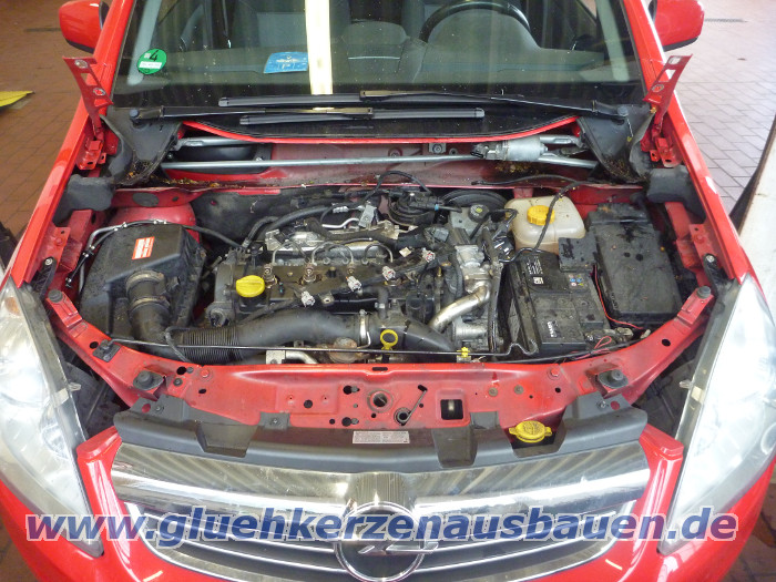 Abgerissene Glhkerze ausbauen aus
                          Opel Zafira mit 1.7 Motor